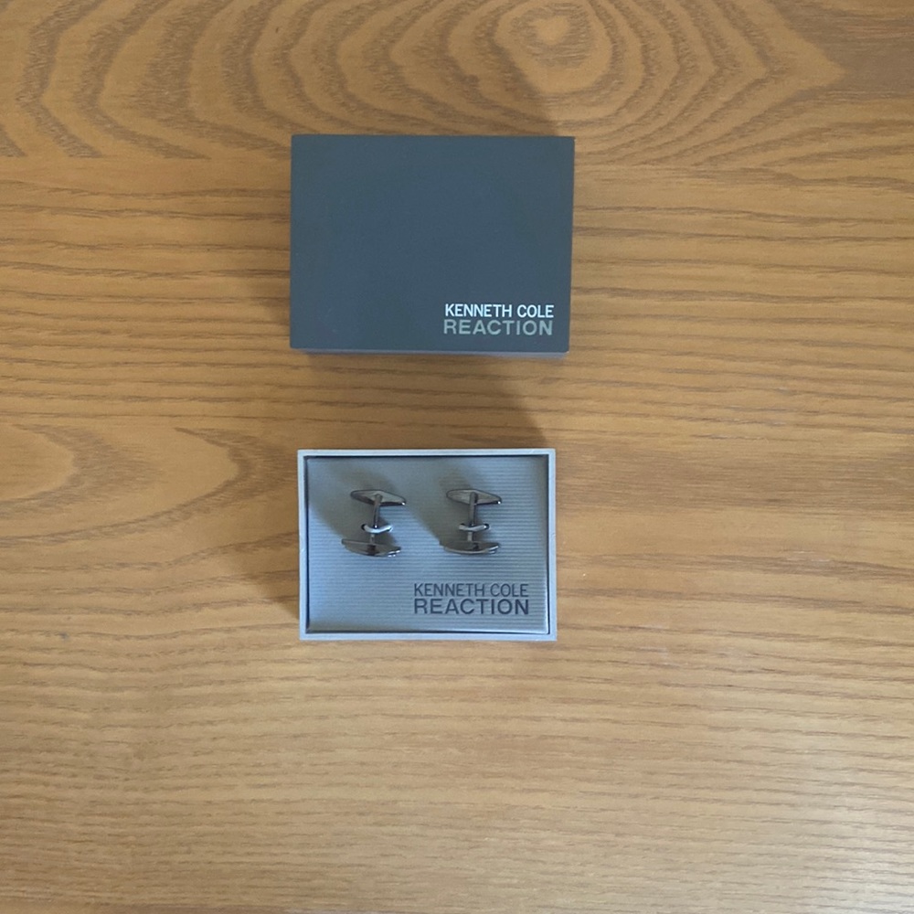 Kenneth Cole Cuff Links